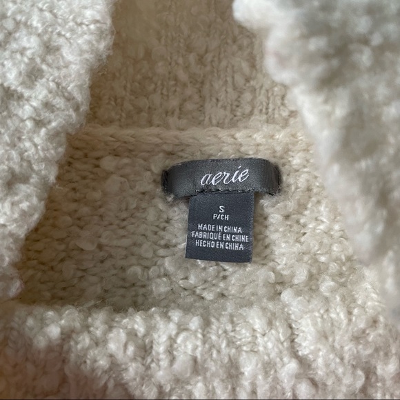 AERIE oversized cream Mockneck sweater S - Picture 2 of 4